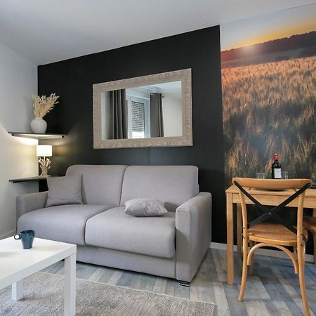 Les Champs, T2 Hypercentre Chic Et Cosy Wifi Par Sovalfi Apartamento Saint-Etienne  Exterior foto