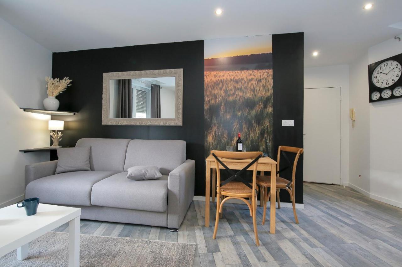 Les Champs, T2 Hypercentre Chic Et Cosy Wifi Par Sovalfi Apartamento Saint-Etienne  Exterior foto