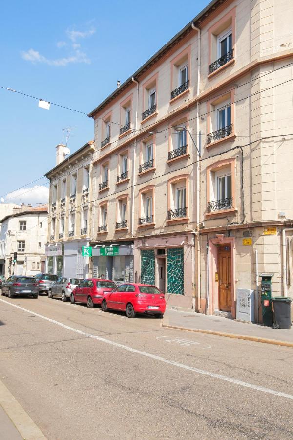 Les Champs, T2 Hypercentre Chic Et Cosy Wifi Par Sovalfi Apartamento Saint-Etienne  Exterior foto